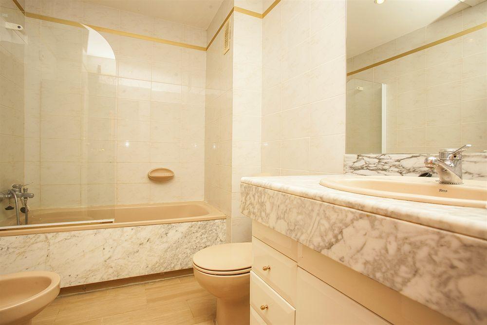 Apartamentos Arquus Center Salou Kültér fotó