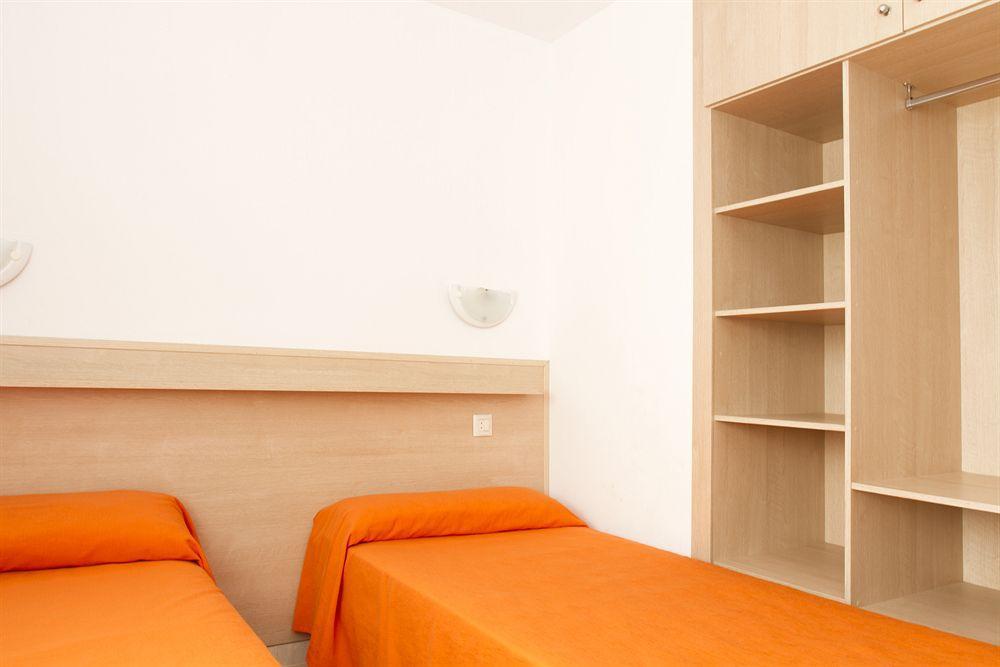 Apartamentos Arquus Center Salou Kültér fotó