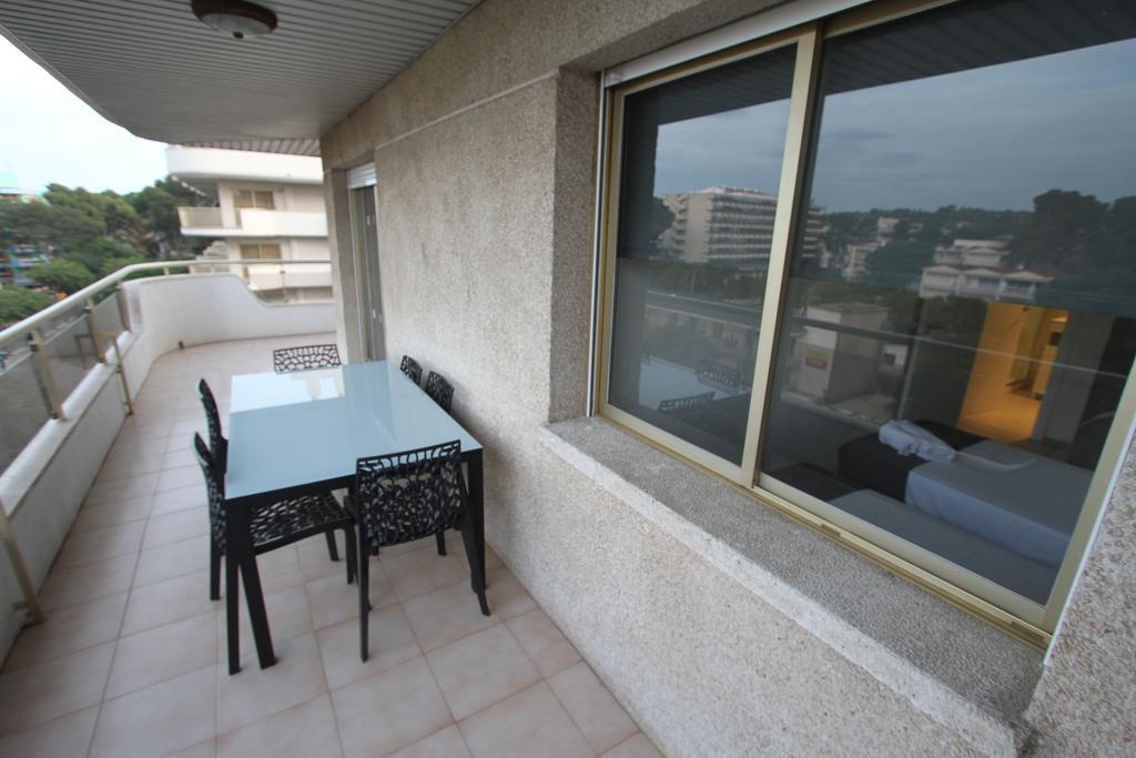 Apartamentos Arquus Center Salou Kültér fotó
